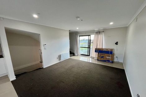 Photo of property in 6/8 Kerrs Road, Wiri, Auckland, 2104