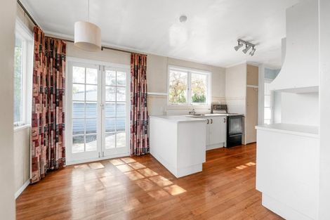 Photo of property in 13 Minifie Avenue, Melville, Hamilton, 3206