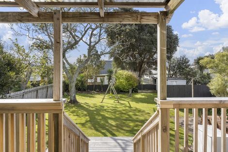 Photo of property in 207 Weka Street, Whangamata, 3620