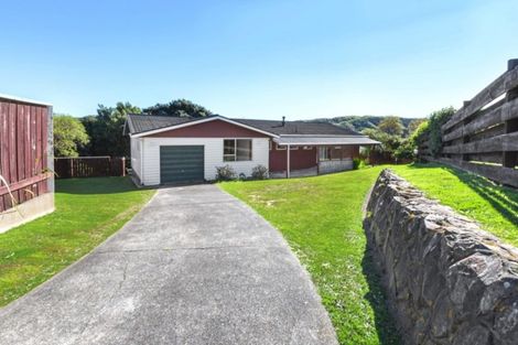 Photo of property in 8 Ayr Place, Papakowhai, Porirua, 5024