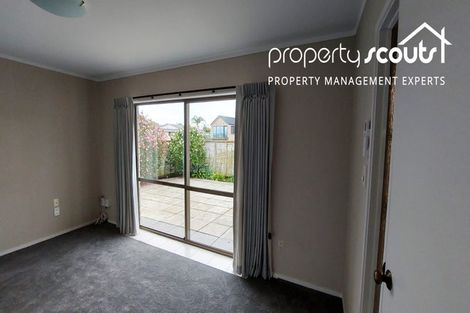 Photo of property in 1/14 Bramley Drive, Farm Cove, Auckland, 2012