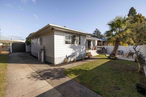 Photo of property in 29b Eversham Road, Mount Maunganui, 3116