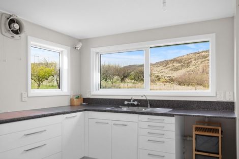 Photo of property in 102 Roxburgh East Road, Roxburgh East, Roxburgh, 9571