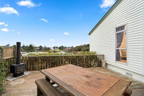 Photo of property in 41 Dingadee Street, Welcome Bay, Tauranga, 3112