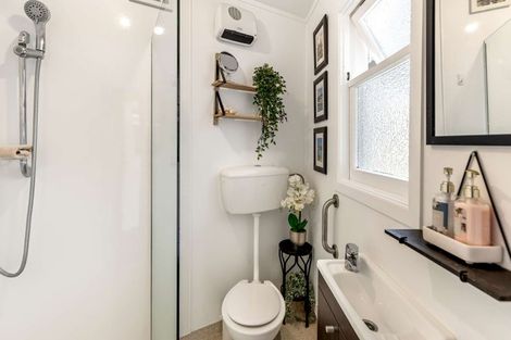 Photo of property in 17 Tulloch Street, Saint Johns Hill, Whanganui, 4500