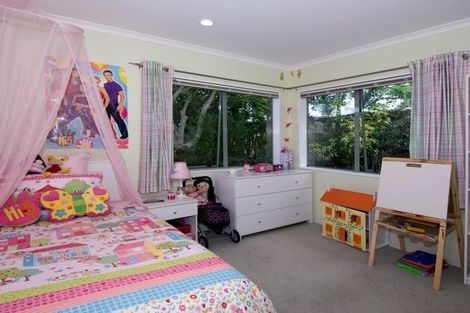Photo of property in 66 Bob Charles Drive, Golflands, Auckland, 2013