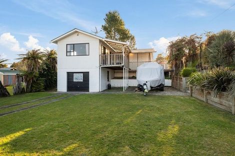 Photo of property in 105 Rangatira Drive, Mangakino, 3421