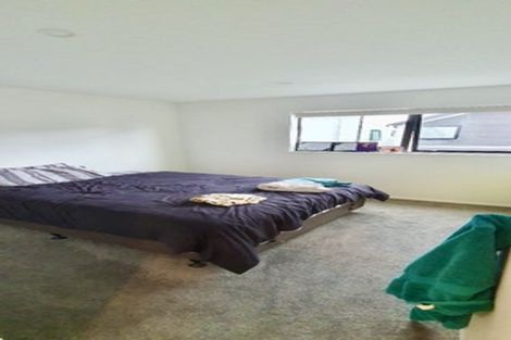 Photo of property in 7/22 Yeovil Road, Te Atatu Peninsula, Auckland, 0610