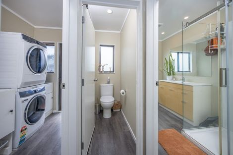 Photo of property in 5 Raleigh Avenue, Fairview Downs, Hamilton, 3214