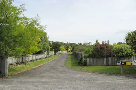 Photo of property in 14 Rosella Grove, Waimauku, 0812