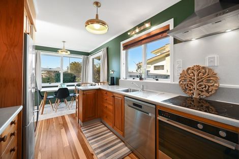 Photo of property in 19 Clematis Avenue, Pukete, Hamilton, 3200
