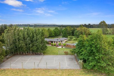 Photo of property in 900 Loburn Whiterock Road, Loburn, Rangiora, 7472