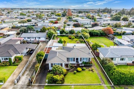 Photo of property in 1412 Woodstock Avenue, Mayfair, Hastings, 4122