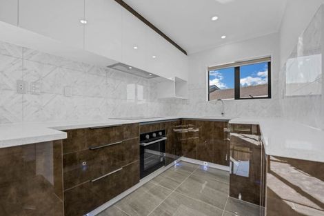 Photo of property in 25c Leaver Place, Weymouth, Auckland, 2103