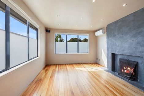 Photo of property in 84 Glenpark Avenue, Frankleigh Park, New Plymouth, 4310