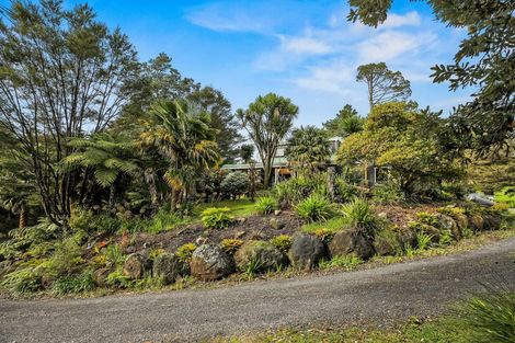 Photo of property in 50 Crown Hill Road, Paeroa, 3674