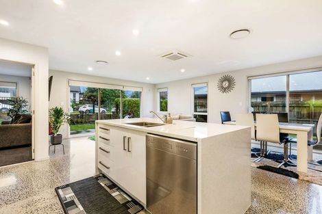 Photo of property in 5 Meadowbank Rise, Bethlehem, Tauranga, 3110