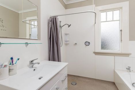 Photo of property in 69 High Street, Waimate, 7924