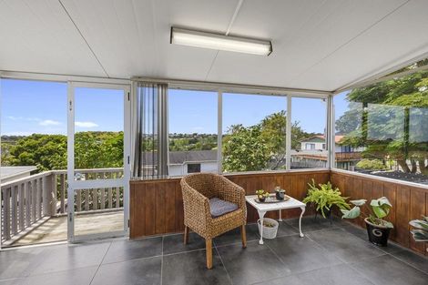 Photo of property in 11 Virginia Place, Whalers Gate, New Plymouth, 4310
