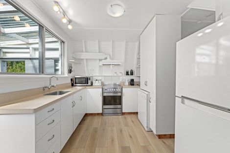 Photo of property in 14 Arthur Crescent, Waikawa, Picton, 7220