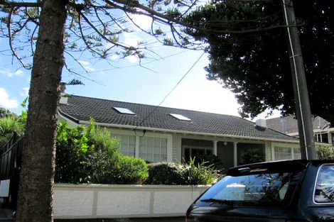Photo of property in 22-33 Falkirk Avenue, Seatoun, Wellington, 6022