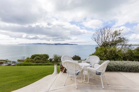 Photo of property in 30 Puriri Place, Sandspit, Warkworth, 0982