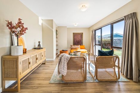 Photo of property in 2/30 Celia Street, Redcliffs, Christchurch, 8081