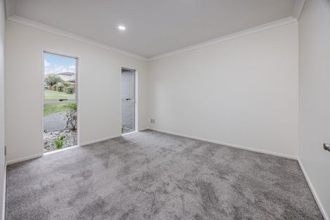 Photo of property in 10 Savina Court, Flat Bush, Auckland, 2019