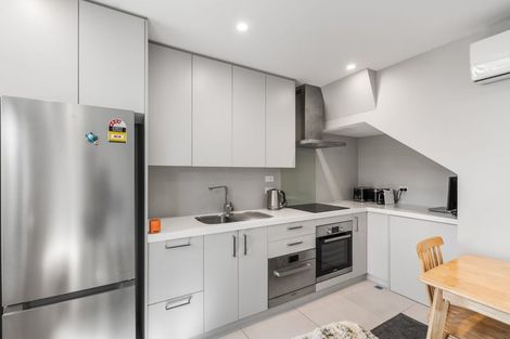 Photo of property in 2/278 Barbadoes Street, Christchurch Central, Christchurch, 8011