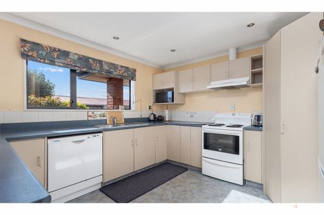 Photo of property in 180 North Street, West End, Timaru, 7910