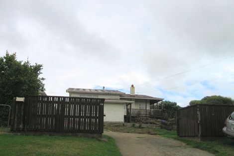 Photo of property in 24 Mclellan Street, Tawa, Wellington, 5028