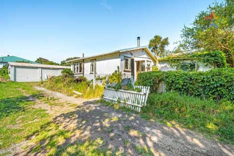 Photo of property in 15 Beach Road, Paekakariki, 5034