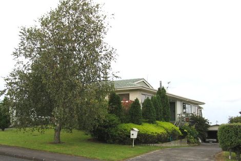 Photo of property in 15 Realm Place, Massey, Auckland, 0614