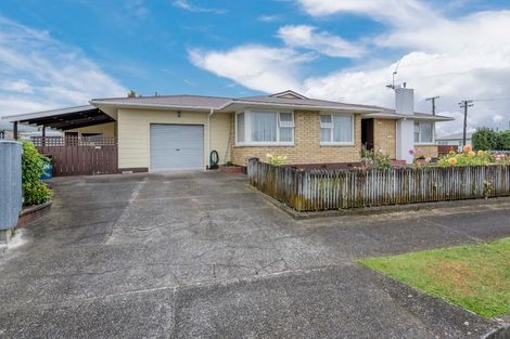 Photo of property in 6 Cobham Street, Levin, 5510
