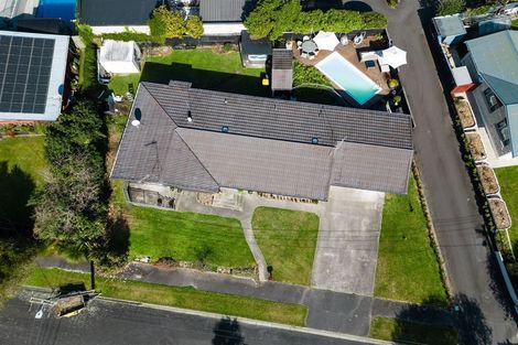 Photo of property in 33 Balfour Crescent, Riverlea, Hamilton, 3216