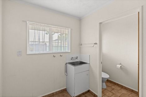 Photo of property in 4 Knightsbridge Place, Taradale, Napier, 4112