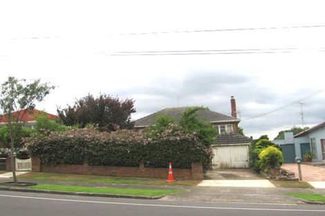 Photo of property in 61 Hamlin Road, Mount Wellington, Auckland, 1060