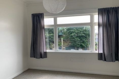 Photo of property in 27 Arlington Street, Mount Cook, Wellington, 6011