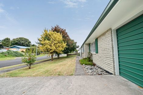 Photo of property in 13 Uenuku Place, Waitara, 4320