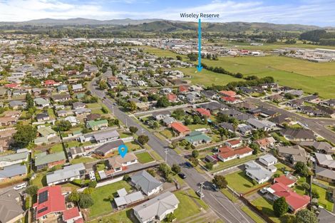 Photo of property in 27 Young Street, Morrinsville, 3300