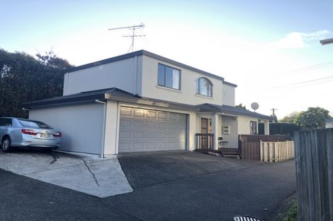 Photo of property in 1/18 Bond Crescent, Forrest Hill, Auckland, 0620