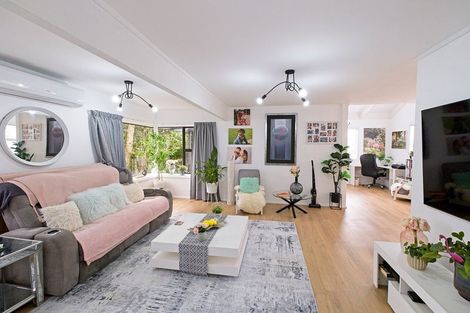 Photo of property in 63a Arundel Crescent, Westown, New Plymouth, 4310