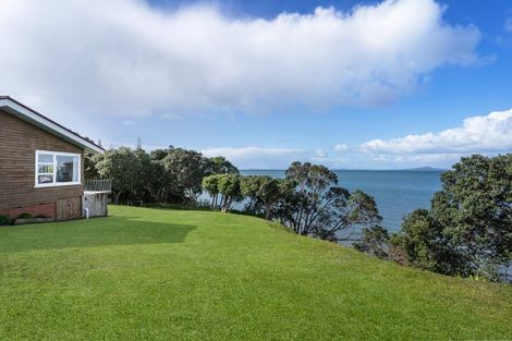 Photo of property in 899 Whangaparaoa Road, Manly, Whangaparaoa, 0930