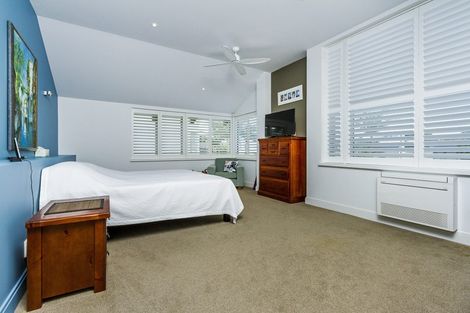 Photo of property in 19 Muritai Road, Milford, Auckland, 0620