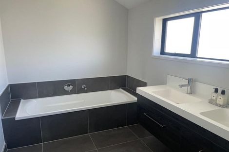 Photo of property in 23 Nellie Drive, Kumeu, 0810