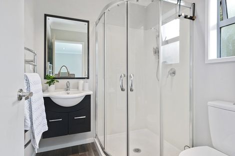 Photo of property in 17 Allendale Place, Morrinsville, 3300