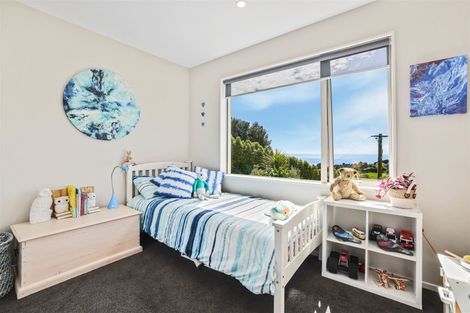Photo of property in 10 The Terrace, Mount Pleasant, Christchurch, 8081