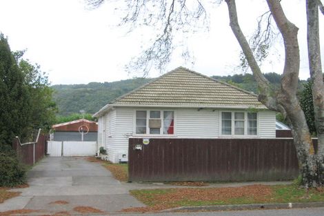 Photo of property in 41 Molesworth Street, Taita, Lower Hutt, 5011