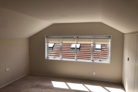 Photo of property in 1/7 Sylvan Park Avenue, Milford, Auckland, 0620