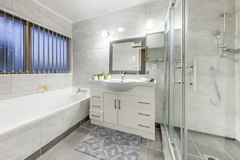 Photo of property in 4/108 East Tamaki Road, Papatoetoe, Auckland, 2025